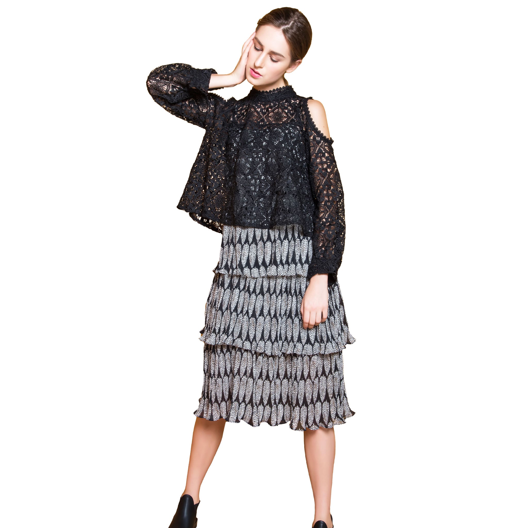 Women's Embroidered Lace Blouse